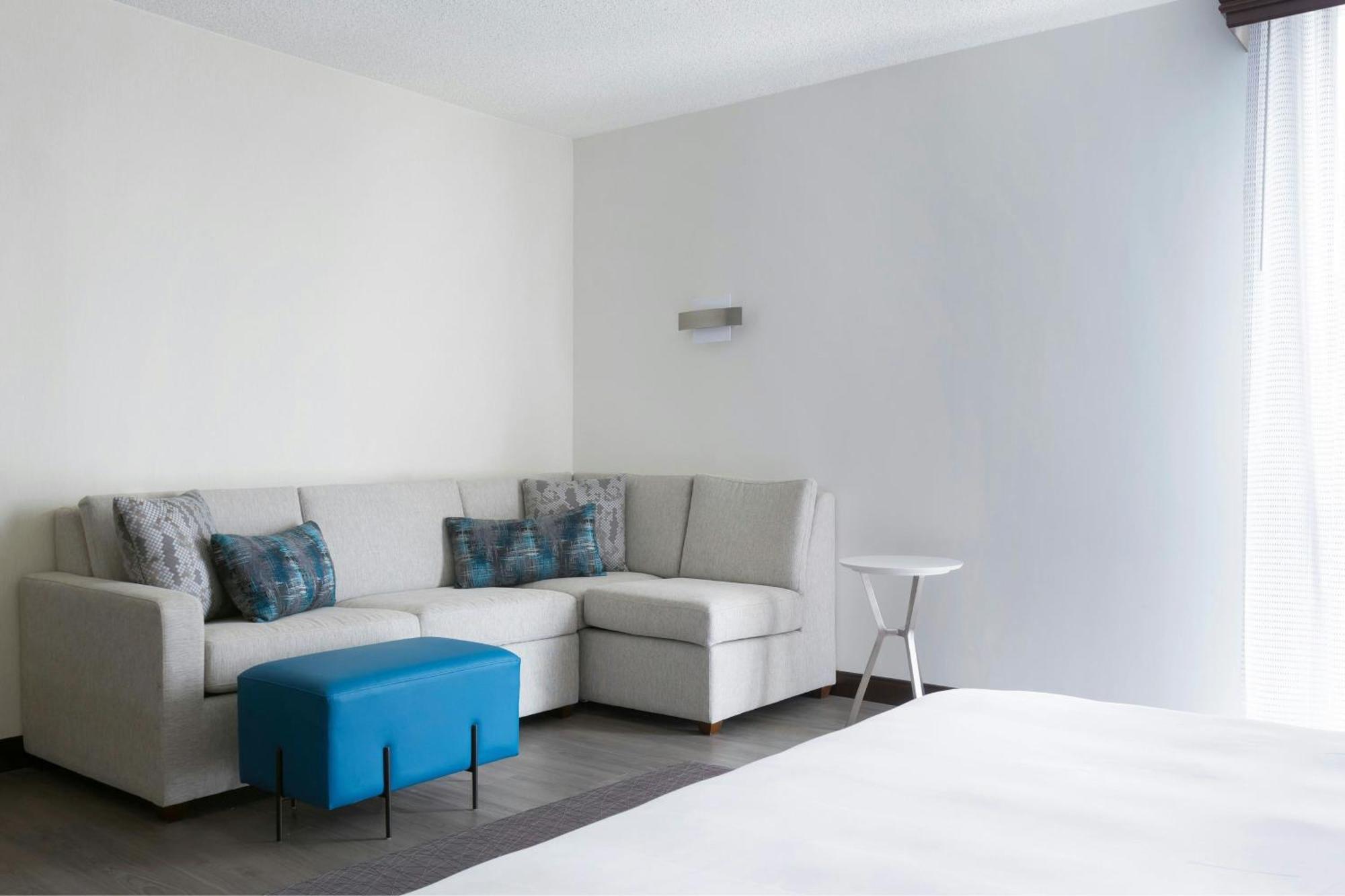 Greensboro-High Point Marriott Airport Exterior foto