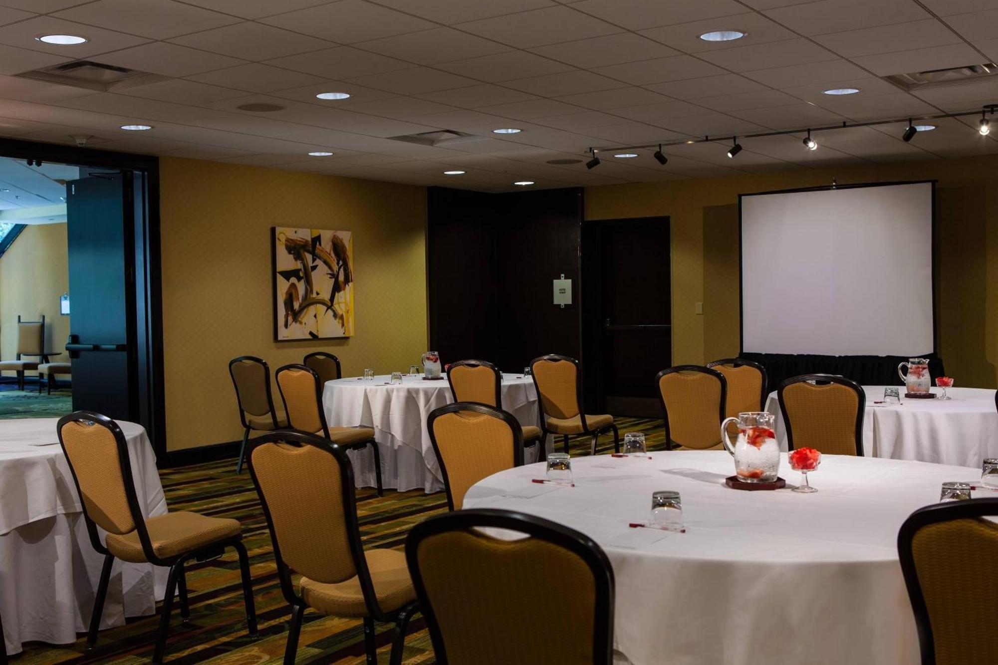Greensboro-High Point Marriott Airport Negocio foto