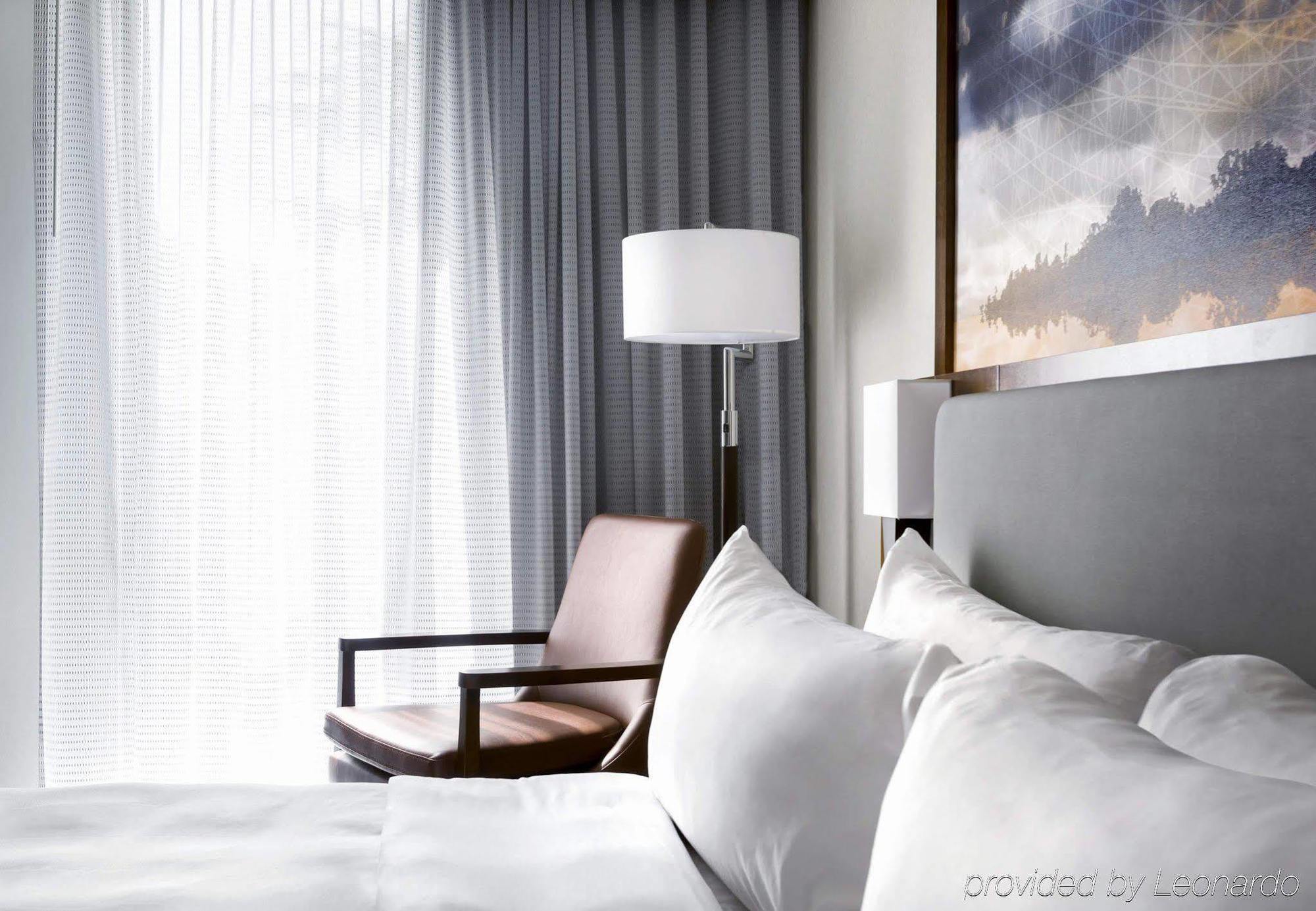 Greensboro-High Point Marriott Airport Exterior foto